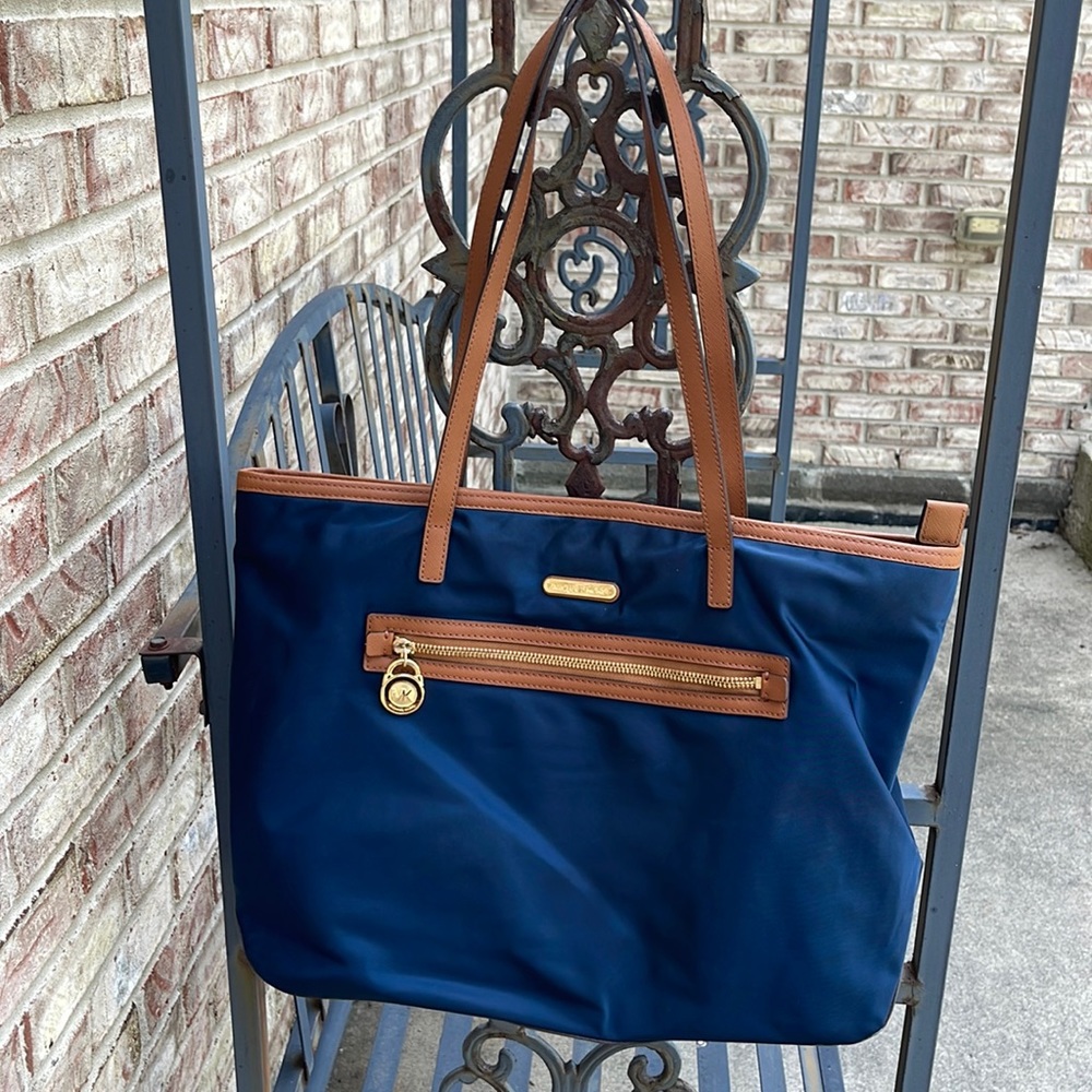 Michael Kors shoulder bag